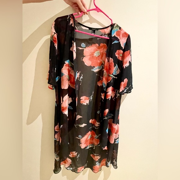 Floral sheer cover up - Picture 2 of 6